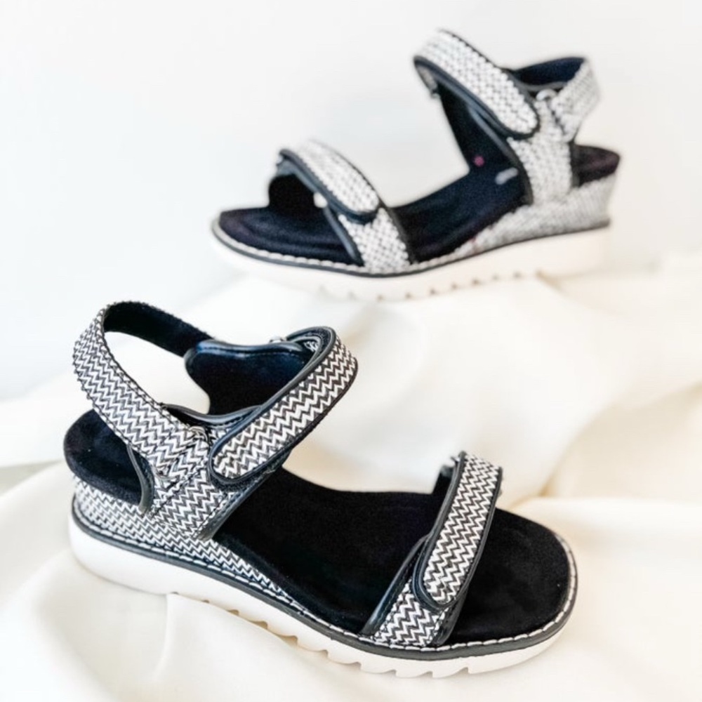 Stylish Black and White Women's Sandals